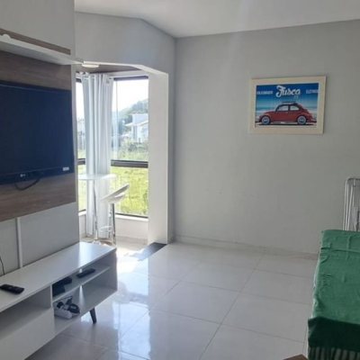 Apartamentos com 38m², 1 quarto, 1 garagem, no bairro Ponta Das Canas em Florianópolis