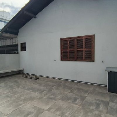 Apartamentos com 65m², 3 quartos, 1 garagem, no bairro Kobrasol em São José