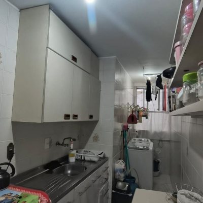 Apartamentos com 65m², 3 quartos, 1 garagem, no bairro Kobrasol em São José