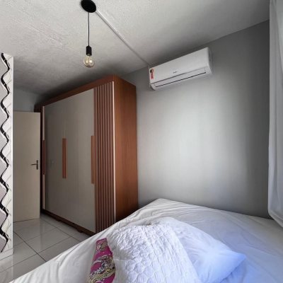 Apartamentos com 53m², 2 quartos, 1 garagem, no bairro Encruzilhada em Biguaçu