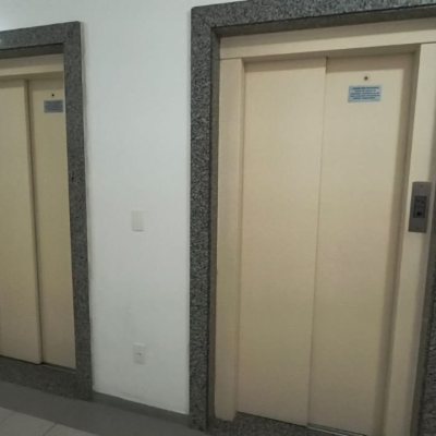 Apartamentos com 81m², 2 quartos, 1 suíte, 1 garagem, no bairro Coqueiros em Florianópolis