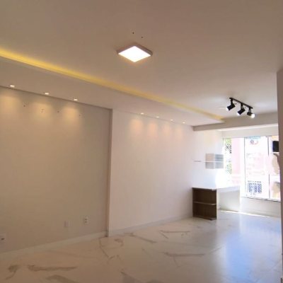 Apartamentos com 81m², 2 quartos, 1 suíte, 1 garagem, no bairro Coqueiros em Florianópolis