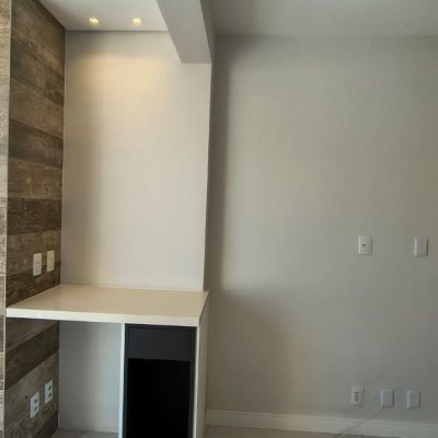 Apartamentos com 81m², 2 quartos, 1 suíte, 1 garagem, no bairro Coqueiros em Florianópolis
