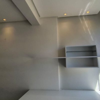 Apartamentos com 81m², 2 quartos, 1 suíte, 1 garagem, no bairro Coqueiros em Florianópolis