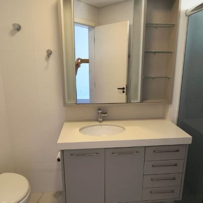 Apartamentos com 81m², 2 quartos, 1 suíte, 1 garagem, no bairro Coqueiros em Florianópolis