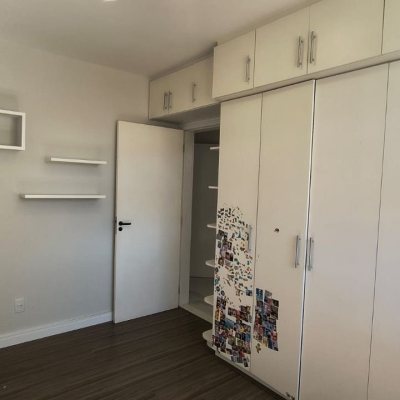 Apartamentos com 81m², 2 quartos, 1 suíte, 1 garagem, no bairro Coqueiros em Florianópolis