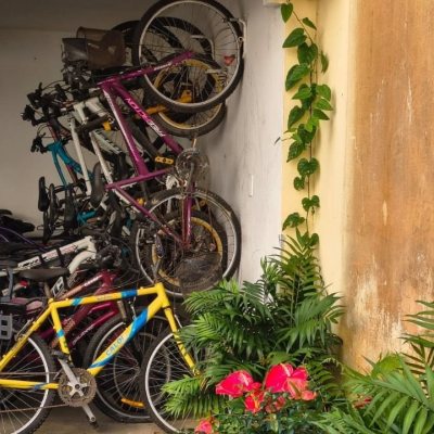 Apartamentos com 81m², 2 quartos, 1 suíte, 1 garagem, no bairro Coqueiros em Florianópolis