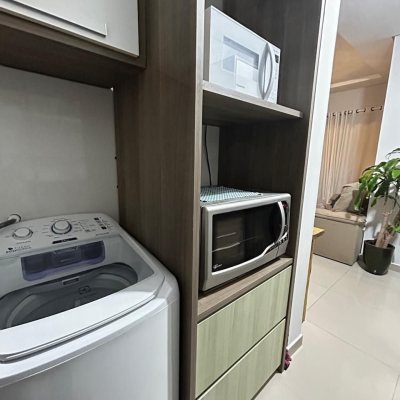 Apartamentos com 72m², 3 quartos, 1 suíte, 1 garagem, no bairro Ingleses do Rio Vermelho em Florianópolis