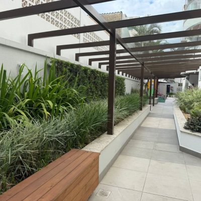 Cobertura com 148m², 3 quartos, 2 suítes, 2 garagens, no bairro Agronômica em Florianópolis