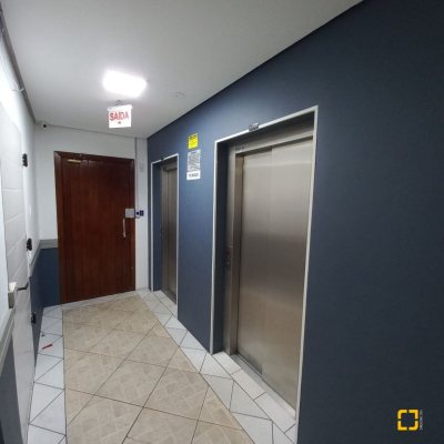 Apartamentos com 55m², 2 quartos, 1 garagem, no bairro Areias em São José