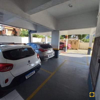 Apartamentos com 55m², 2 quartos, 1 garagem, no bairro Areias em São José