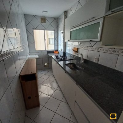 Apartamentos com 55m², 2 quartos, 1 garagem, no bairro Areias em São José
