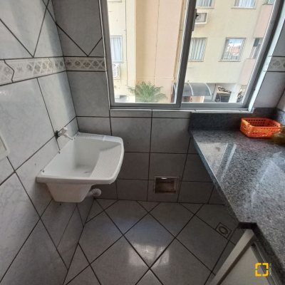 Apartamentos com 55m², 2 quartos, 1 garagem, no bairro Areias em São José