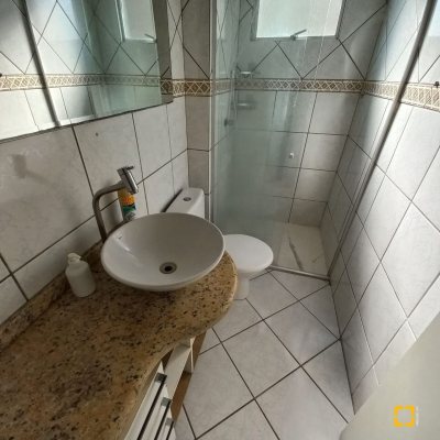 Apartamentos com 55m², 2 quartos, 1 garagem, no bairro Areias em São José