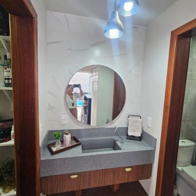 Casa Residencial com 220m², 4 quartos, 1 suíte, 3 garagens, no bairro Bom Abrigo em Florianópolis