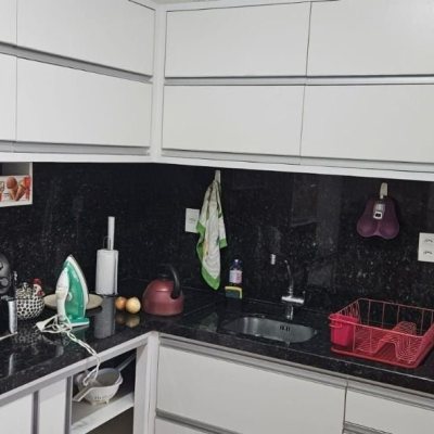 Apartamentos com 101m², 3 quartos, 1 suíte, 1 garagem, no bairro Canto em Florianópolis