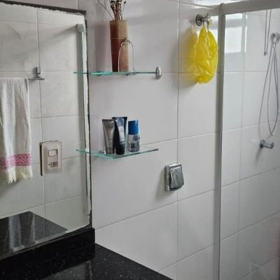 Apartamentos com 101m², 3 quartos, 1 suíte, 1 garagem, no bairro Canto em Florianópolis