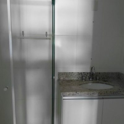 Apartamentos com 77m², 2 quartos, 1 suíte, 2 garagens, no bairro Itacorubi em Florianópolis