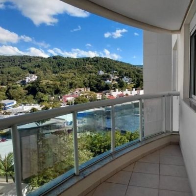 Apartamentos com 77m², 2 quartos, 1 suíte, 2 garagens, no bairro Itacorubi em Florianópolis