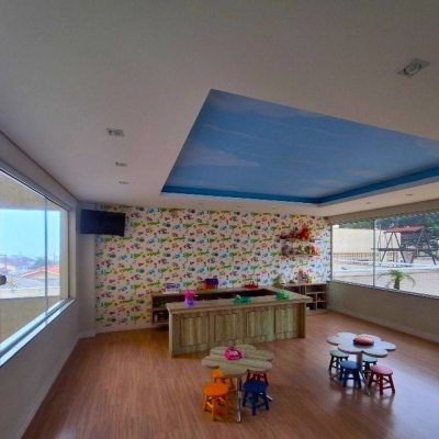 Cobertura com 116m², 2 quartos, 1 suíte, 2 garagens, no bairro Capoeiras em Florianópolis