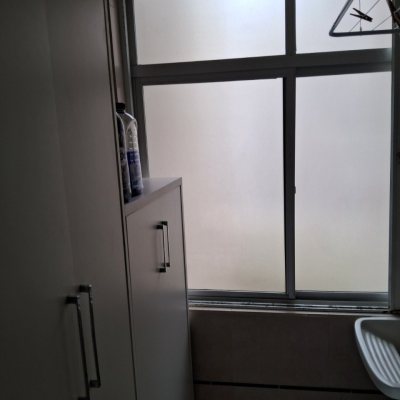 Apartamentos com 57m², 2 quartos, 1 garagem, no bairro Carvoeira em Florianópolis