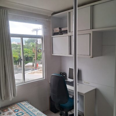 Apartamentos com 57m², 2 quartos, 1 garagem, no bairro Carvoeira em Florianópolis
