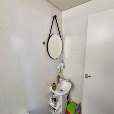 Apartamentos com 48m², 2 quartos, 1 garagem, no bairro Sertão Do Maruim em São José