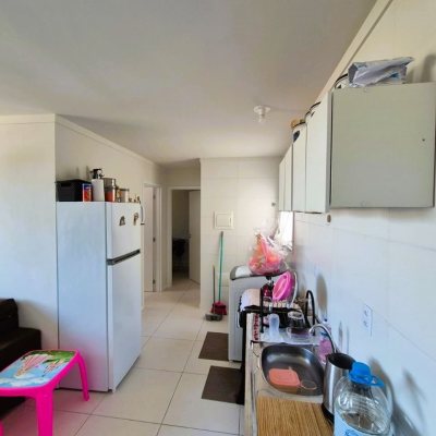 Apartamentos com 48m², 2 quartos, 1 garagem, no bairro Sertão Do Maruim em São José