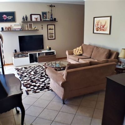 Cobertura com 150m², 3 quartos, 1 suíte, 2 garagens, no bairro Pantanal em Florianópolis