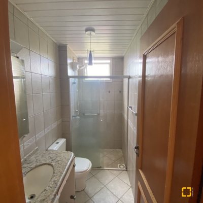 Cobertura com 150m², 3 quartos, 1 suíte, 2 garagens, no bairro Pantanal em Florianópolis