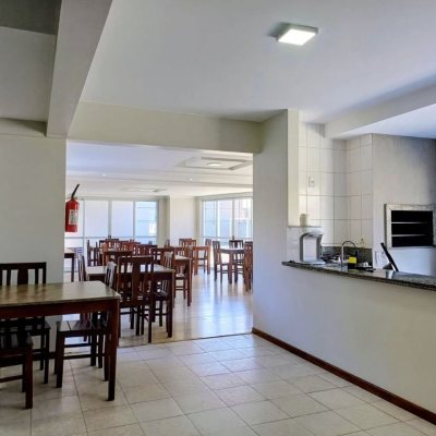Apartamentos com 92m², 2 quartos (sendo 1 suíte), 1 garagem, no bairro Canto em Florianópolis