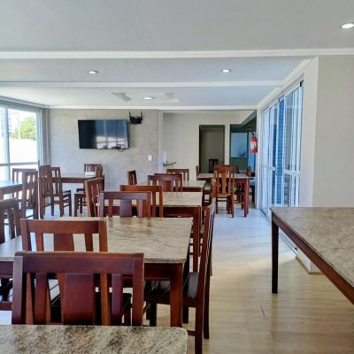Apartamentos com 92m², 2 quartos (sendo 1 suíte), 1 garagem, no bairro Canto em Florianópolis