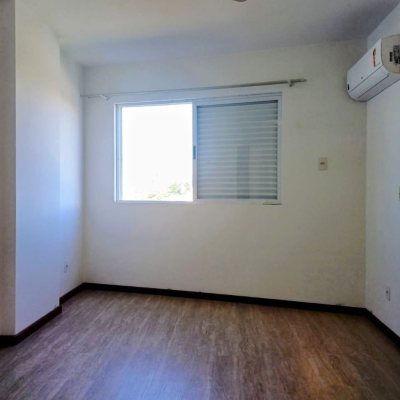 Apartamentos com 92m², 2 quartos (sendo 1 suíte), 1 garagem, no bairro Canto em Florianópolis