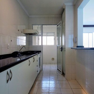 Apartamentos com 92m², 2 quartos, 1 suíte, 1 garagem, no bairro Canto em Florianópolis