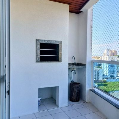 Apartamentos com 92m², 2 quartos, 1 suíte, 1 garagem, no bairro Canto em Florianópolis