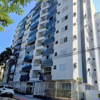 Apartamentos com 92m², 2 quartos, 1 suíte, 1 garagem, no bairro Canto em Florianópolis