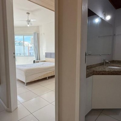 Apartamentos com 42m², 1 quarto, 1 garagem, no bairro Ingleses do Rio Vermelho em Florianópolis