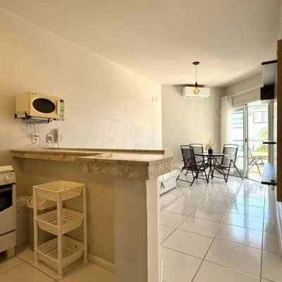 Apartamentos com 42m², 1 quarto, 1 garagem, no bairro Ingleses do Rio Vermelho em Florianópolis