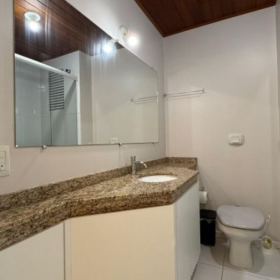 Apartamentos com 42m², 1 quarto, 1 garagem, no bairro Ingleses do Rio Vermelho em Florianópolis