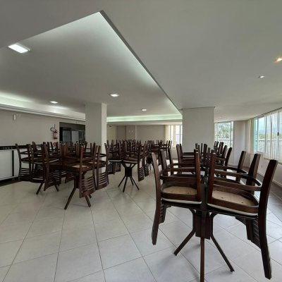 Apartamentos com 42m², 1 quarto, 1 garagem, no bairro Ingleses do Rio Vermelho em Florianópolis