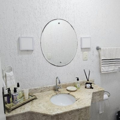 Casa Residencial com 316m², 4 quartos, 2 suítes, 2 garagens, no bairro Estreito em Florianópolis