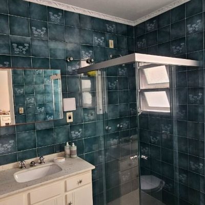 Casa Residencial com 316m², 4 quartos, 2 suítes, 2 garagens, no bairro Estreito em Florianópolis