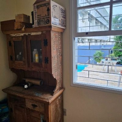 Casa Residencial com 316m², 4 quartos, 2 suítes, 2 garagens, no bairro Estreito em Florianópolis