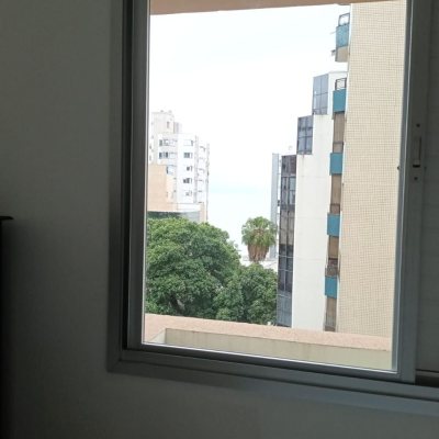 Apartamentos com 89m², 3 quartos (sendo 1 suíte), 1 garagem, no bairro Centro em Florianópolis
