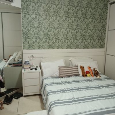 Apartamentos com 89m², 3 quartos (sendo 1 suíte), 1 garagem, no bairro Centro em Florianópolis