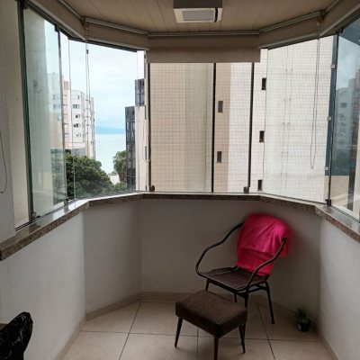 Apartamentos com 89m², 3 quartos (sendo 1 suíte), 1 garagem, no bairro Centro em Florianópolis