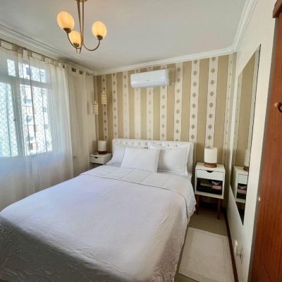 Apartamentos com 56m², 2 quartos, 1 garagem, no bairro Coqueiros em Florianópolis