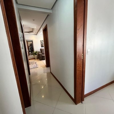 Apartamentos com 56m², 2 quartos, 1 garagem, no bairro Coqueiros em Florianópolis
