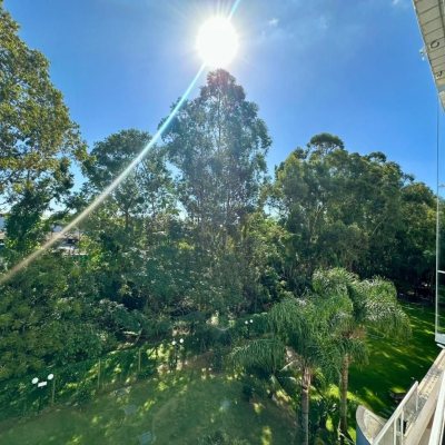 Apartamentos com 89m², 3 quartos, 1 suíte, 2 garagens, no bairro Itacorubi em Florianópolis