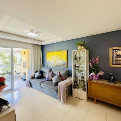 Apartamentos com 89m², 3 quartos, 1 suíte, 2 garagens, no bairro Itacorubi em Florianópolis